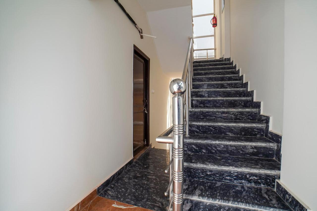 Oyo 67163 Anantham Residency Otel Narendra Nagar Dış mekan fotoğraf